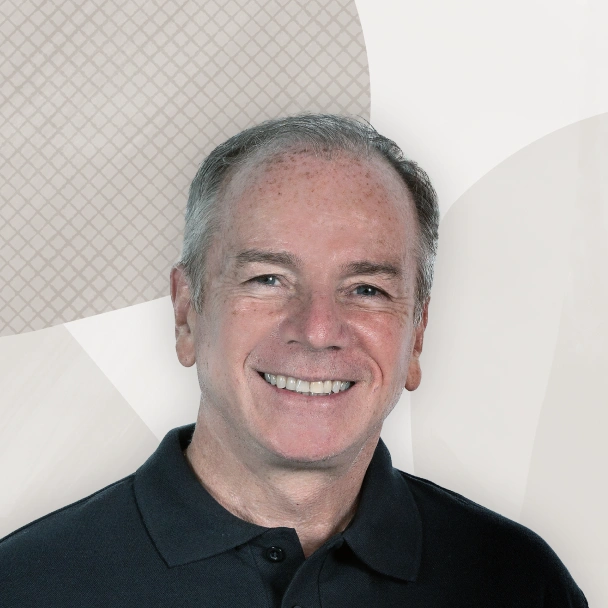 Garrett Ilg headshot