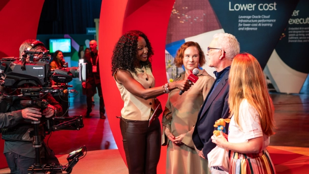 Explorez comment nos solutions intégrées de communication